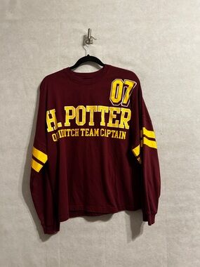 Harry Potter Quidditch Team Captain long sleeve jersey women large jersey.